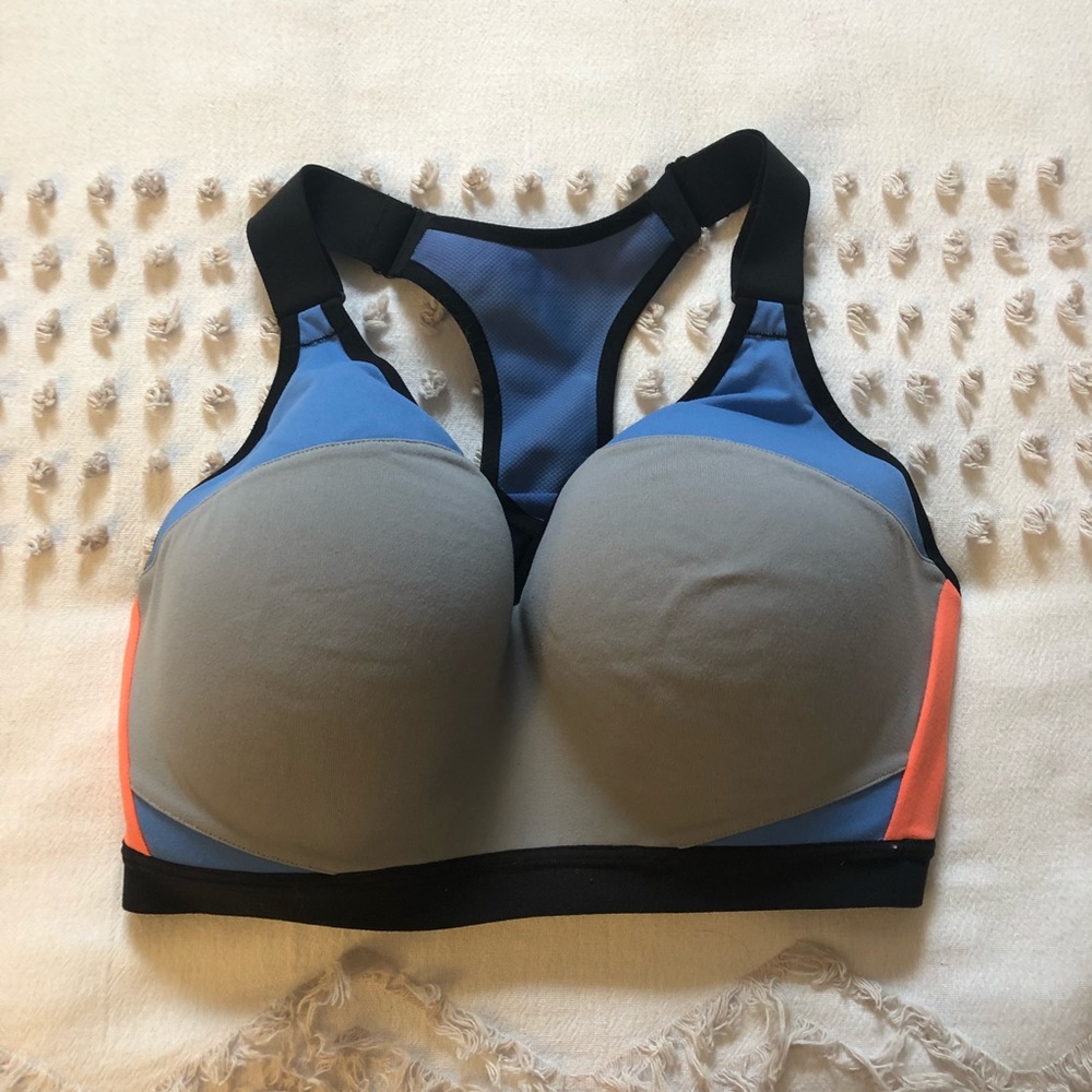 VS Sports bra